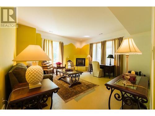 1201 Government  Street, Nelson, BC - Indoor Photo Showing Living Room With Fireplace