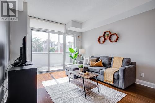 208 - 1 Hurontario Street, Mississauga (Port Credit), ON - Indoor Photo Showing Living Room