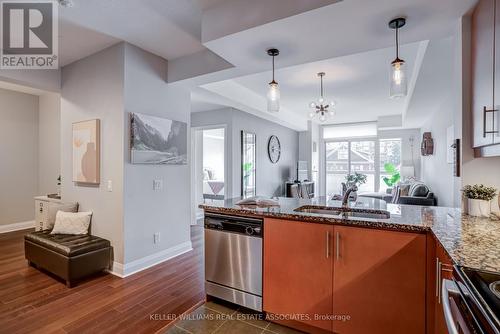 208 - 1 Hurontario Street, Mississauga (Port Credit), ON - Indoor Photo Showing Kitchen With Double Sink With Upgraded Kitchen