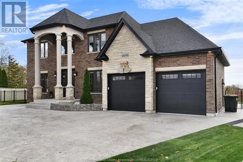 4098 St. Francis Crescent, Lasalle, ON - Outdoor With Facade