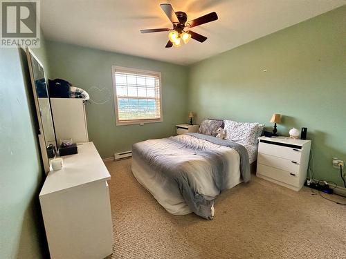 16 Hamilton Place, Corner Brook, NL - Indoor Photo Showing Bedroom