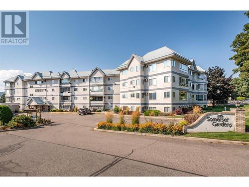 200 Hollywood Road Unit# 203, Kelowna, BC - Outdoor With Facade