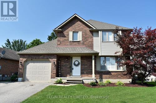 21 Timberlane Crescent, Central Elgin (Lynhurst), ON - Outdoor With Facade