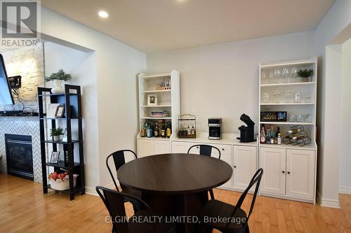 21 Timberlane Crescent, Central Elgin (Lynhurst), ON - Indoor Photo Showing Dining Room