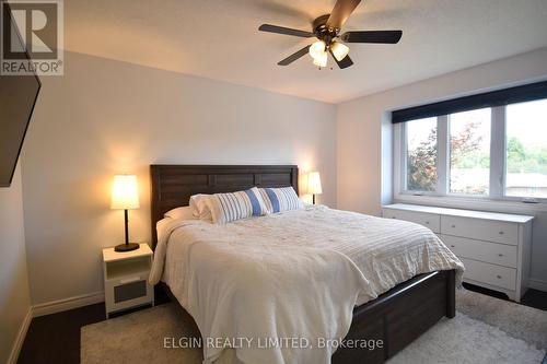 21 Timberlane Crescent, Central Elgin (Lynhurst), ON - Indoor Photo Showing Bedroom