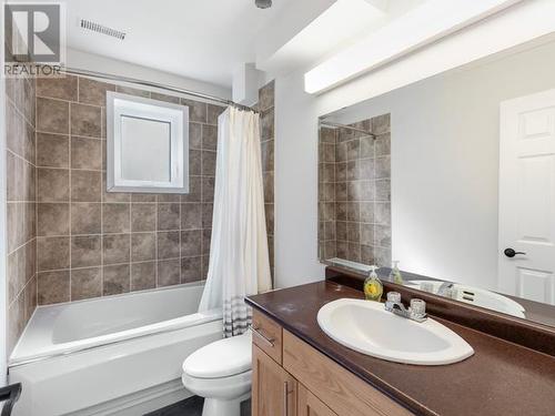 136 Goldeneye Street, Whitehorse, YT - Indoor Photo Showing Bathroom