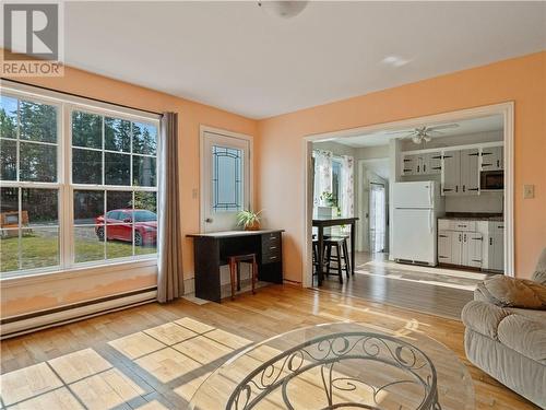 898 St Charles Nord, Saint-Charles, NB - Indoor Photo Showing Living Room