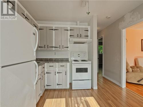 898 St Charles Nord, Saint-Charles, NB - Indoor Photo Showing Kitchen