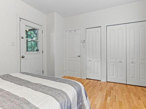 Master bedroom - 1-614 Rue St-Philippe, Montréal (Le Sud-Ouest), QC - Indoor Photo Showing Bedroom