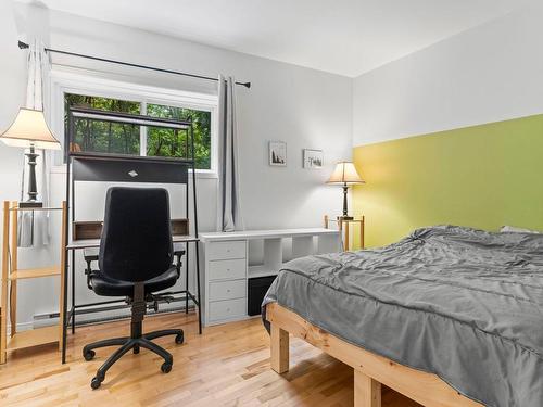 Chambre Ã Â coucher - 1-614 Rue St-Philippe, Montréal (Le Sud-Ouest), QC - Indoor Photo Showing Bedroom