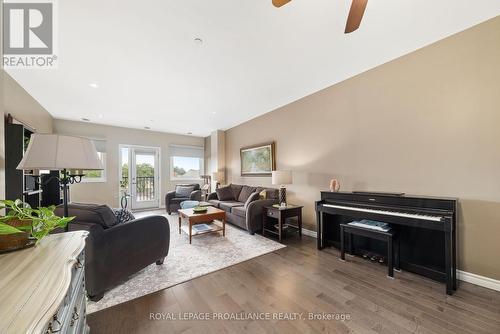 405 - 199 Front Street, Belleville, ON - Indoor Photo Showing Living Room