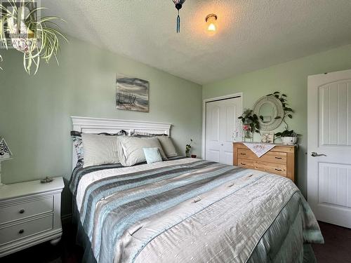 1035 Pigeon Avenue, Williams Lake, BC - Indoor Photo Showing Bedroom