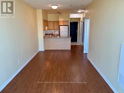 2106 - 231 Fort York Boulevard, Toronto (Niagara), ON - Indoor Photo Showing Kitchen