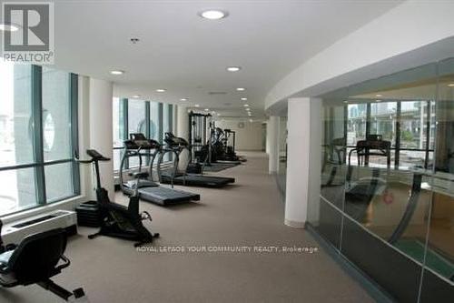 2106 - 231 Fort York Boulevard, Toronto (Niagara), ON - Indoor Photo Showing Gym Room