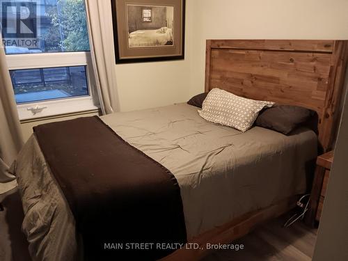 A109 - 241 Sea Ray Avenue, Innisfil, ON - Indoor Photo Showing Bedroom