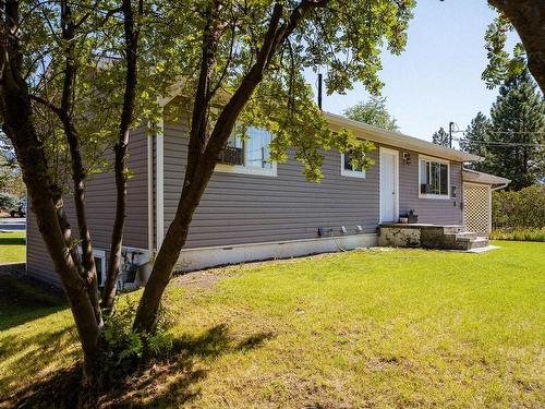 2596 Aberdeen Road, Merritt, BC - Outdoor