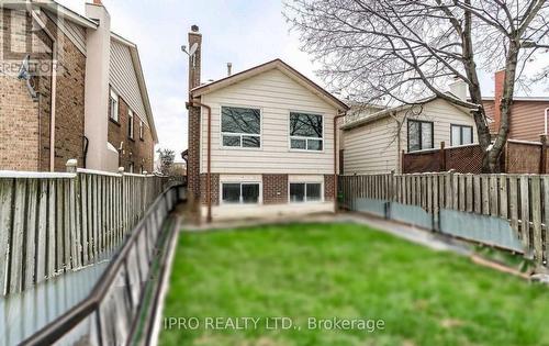 416 Hansen Road N, Brampton (Madoc), ON - Outdoor