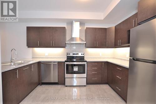 281 - 30 Times Square Boulevard, Hamilton (Stoney Creek), ON - Indoor Photo Showing Kitchen With Stainless Steel Kitchen