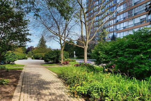 1276 Maple Crossing Boulevard|Unit #1508, Burlington, ON - Outdoor