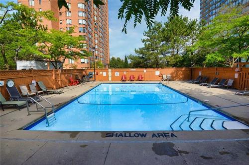 1276 Maple Crossing Boulevard|Unit #1508, Burlington, ON - Outdoor With In Ground Pool With Backyard