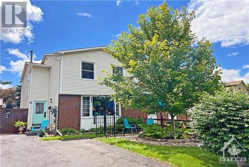 26 Melanie Crescent, Ottawa, ON - Outdoor