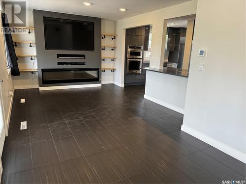 306 Torbay Street, Torquay, SK - Indoor Photo Showing Living Room