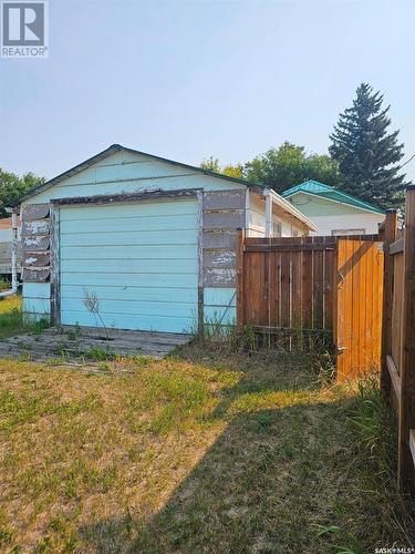 241 3Rd Street W, Mankota, SK - Outdoor