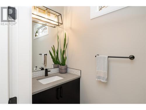 3341 Hawks Crescent, West Kelowna, BC - Indoor Photo Showing Bathroom