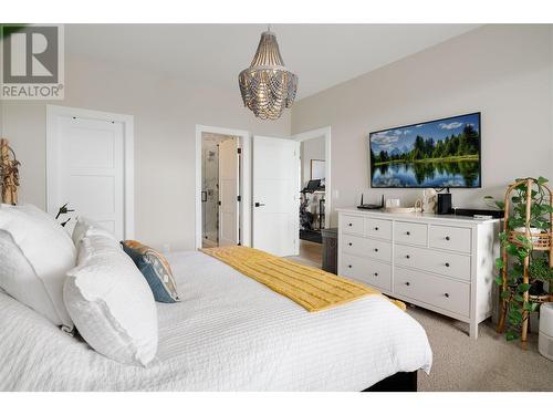 3341 Hawks Crescent, West Kelowna, BC - Indoor Photo Showing Bedroom