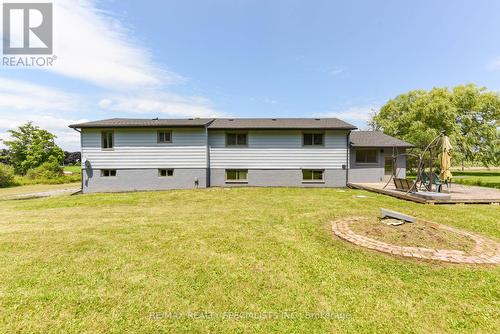 5277 5Th Side Road, Essa, ON - Outdoor