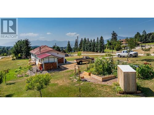 216 27Th  N Avenue, Creston, BC - Outdoor