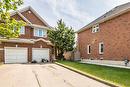 1075 Johnson'S Lane, Mississauga, ON  - Outdoor 