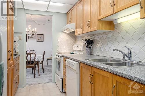 1025 Richmond Road Unit#1707, Ottawa, ON - Indoor Photo Showing Kitchen With Double Sink