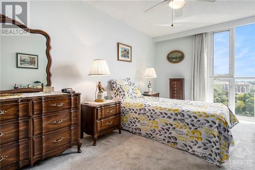 1025 Richmond Road Unit#1707, Ottawa, ON - Indoor Photo Showing Bedroom