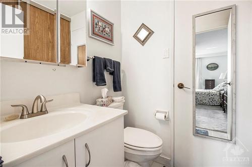 1025 Richmond Road Unit#1707, Ottawa, ON - Indoor Photo Showing Bathroom