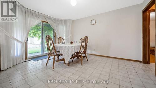 77 Flowertown Avenue, Brampton (Northwood Park), ON - Indoor Photo Showing Dining Room