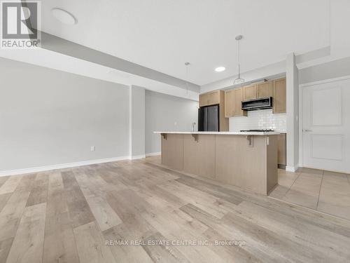 89 - 445 Ontario Street S, Milton (Timberlea), ON - Indoor Photo Showing Kitchen