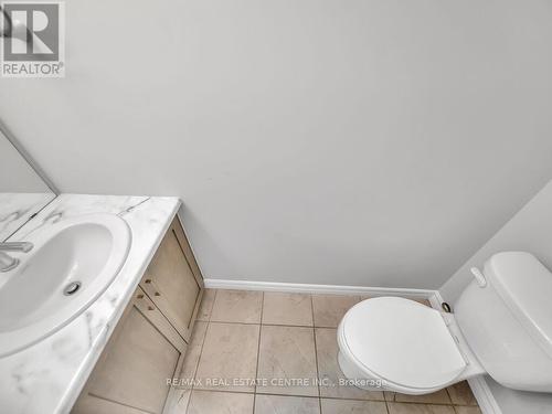 89 - 445 Ontario Street S, Milton (Timberlea), ON - Indoor Photo Showing Bathroom