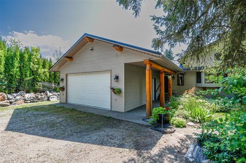 10 Candide Drive, Lumby, BC - Outdoor