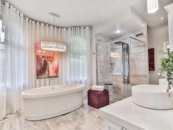 Ensuite bathroom - 