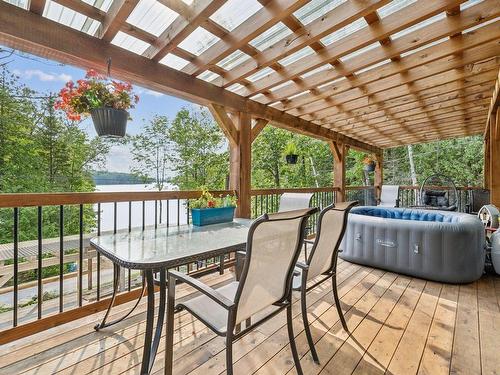 Terrasse - 50 Ch. Scharf, Gracefield, QC - Outdoor With Exterior