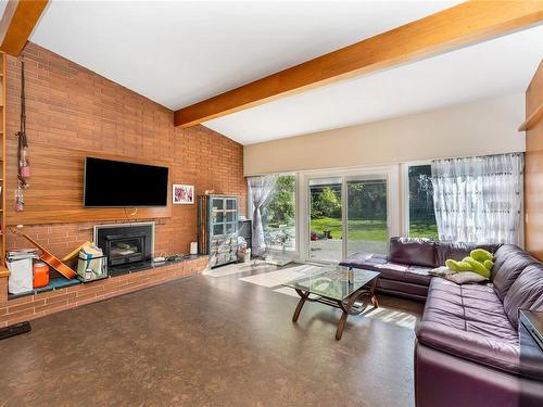 3401 Woodburn Ave, Oak Bay, BC 