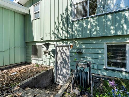 3401 Woodburn Ave, Oak Bay, BC 