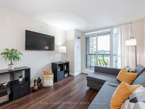 503-80 Esther Lorrie Dr, Toronto, ON - Indoor Photo Showing Living Room