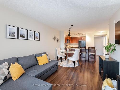 503-80 Esther Lorrie Dr, Toronto, ON - Indoor Photo Showing Living Room