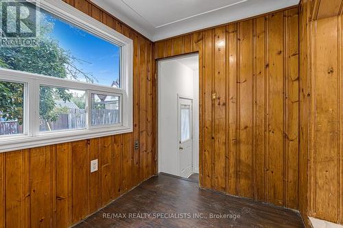 126 Harmony Avenue, Hamilton, ON - Indoor Photo Showing Other Room