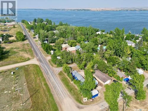 390 Metz Avenue, Wee Too Beach, SK 