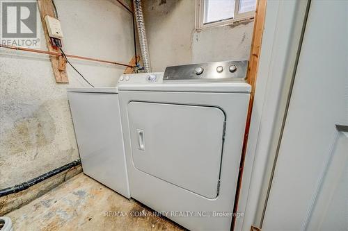 11 Cultra Square, Toronto (West Hill), ON - Indoor Photo Showing Laundry Room