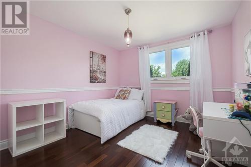 2384 Lenida Drive, Ottawa, ON - Indoor Photo Showing Bedroom