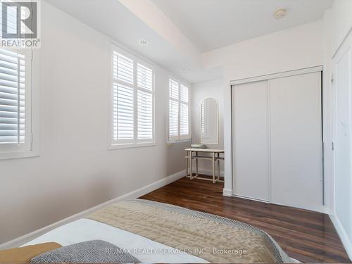 3A - 867 Wilson Avenue, Toronto (Downsview-Roding-Cfb), ON - Indoor Photo Showing Bedroom